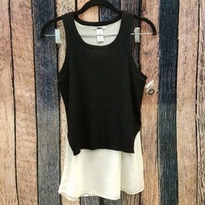 Sleeveless Layered Black and White Top